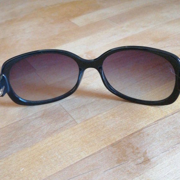 Black Dior sunglasses - Picture 2 of 6